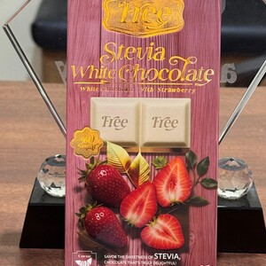 Free Stevia white Chocolate with Strawberry