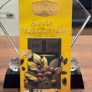 Free Stevia Milk Chocolate with Almond